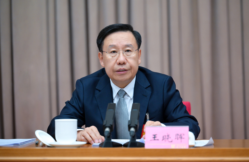 省委经济工作会议在成都举行
王晓晖施小琳讲话 田向利于立军出席「相关图片」